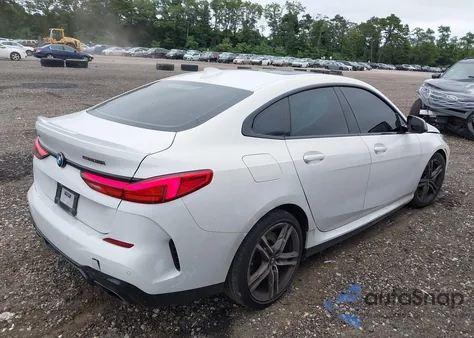 2020 BMW M235I Gran Coupe xDrive z USA, uszkodzony, nr VIN WBA13AL05L7F78801